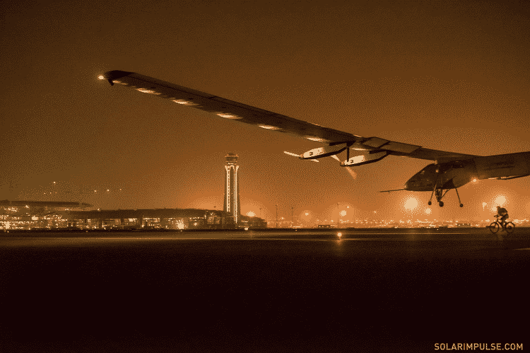Read more about the article Solar Impulse Plane Starts Six-day Pacific Ocean Crossing Powered Only by the Sun