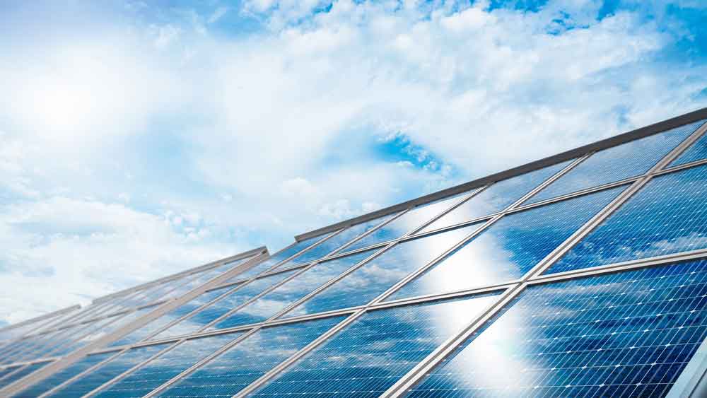 Multiple Solar Panels for Off-Grid System