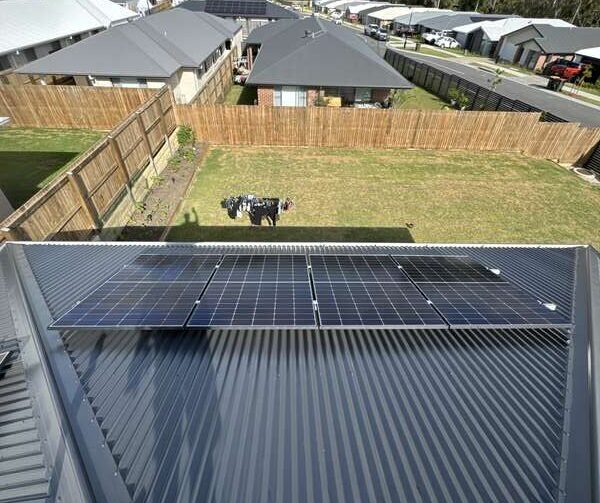 Read more about the article Can Solar Panels be Installed on all Roofs?
